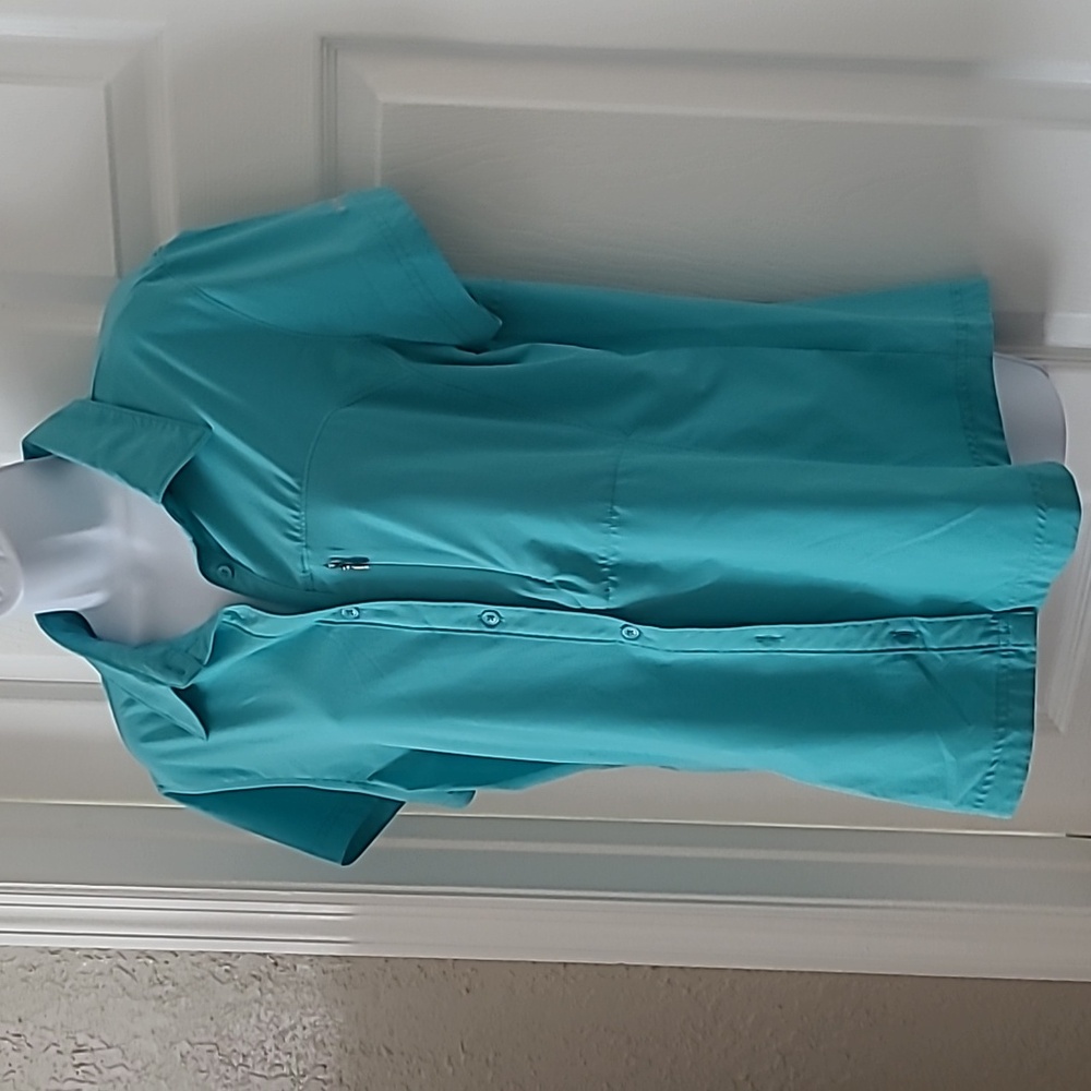 Columbia Short Sleeve Travel Button Down Shirt Women's Large
